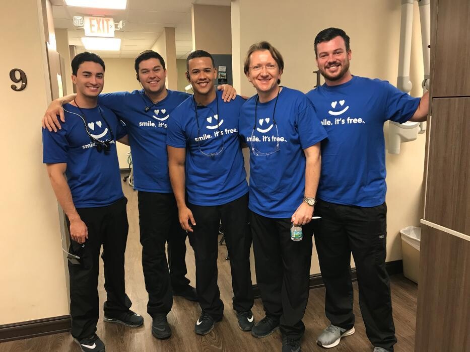 Images Lee Dental Care