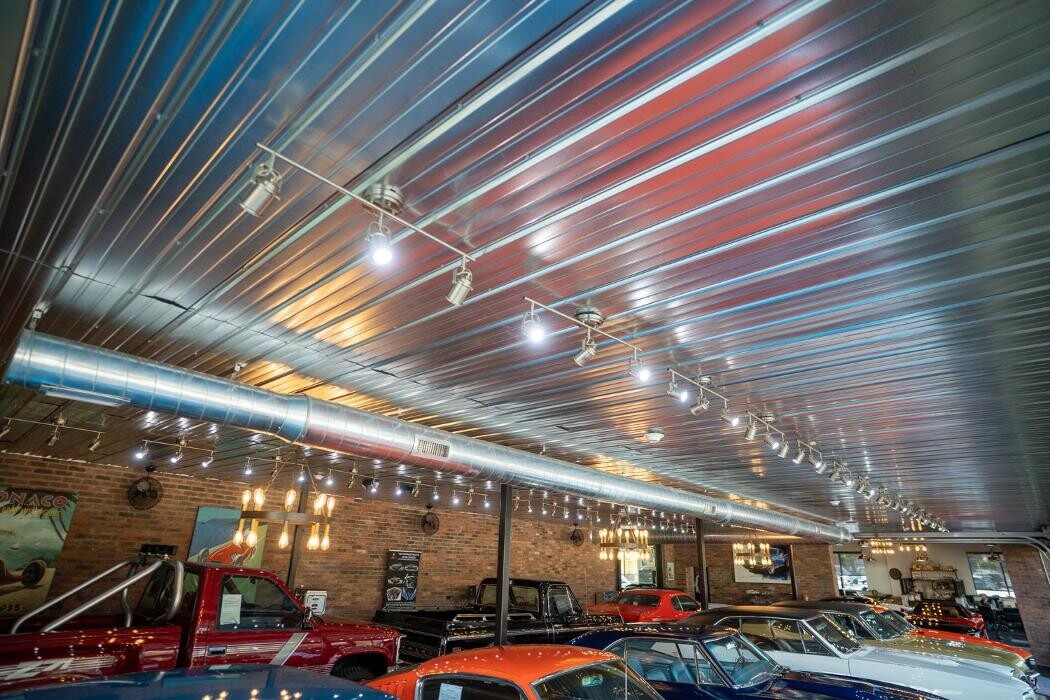 Images LaFontaine Classic Cars