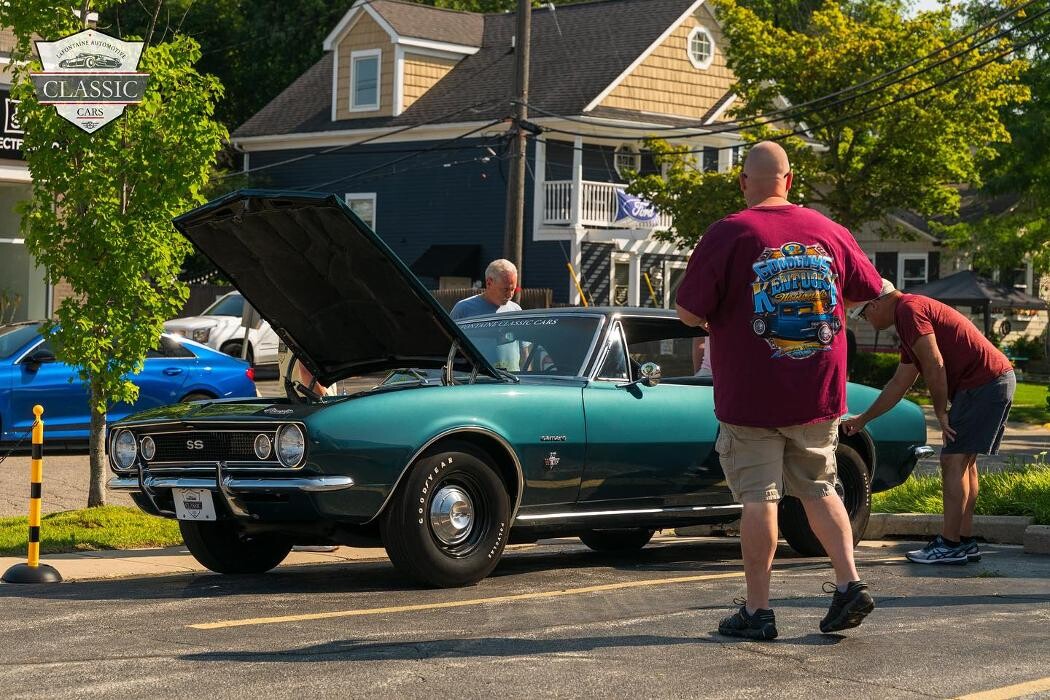 Images LaFontaine Classic Cars