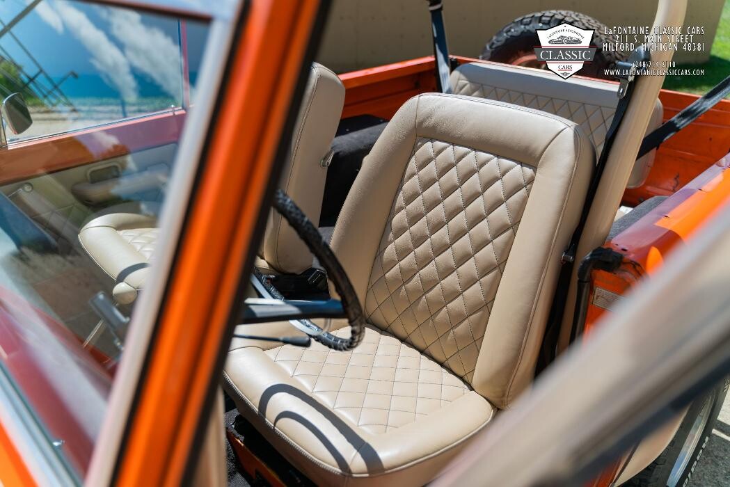 Images LaFontaine Classic Cars