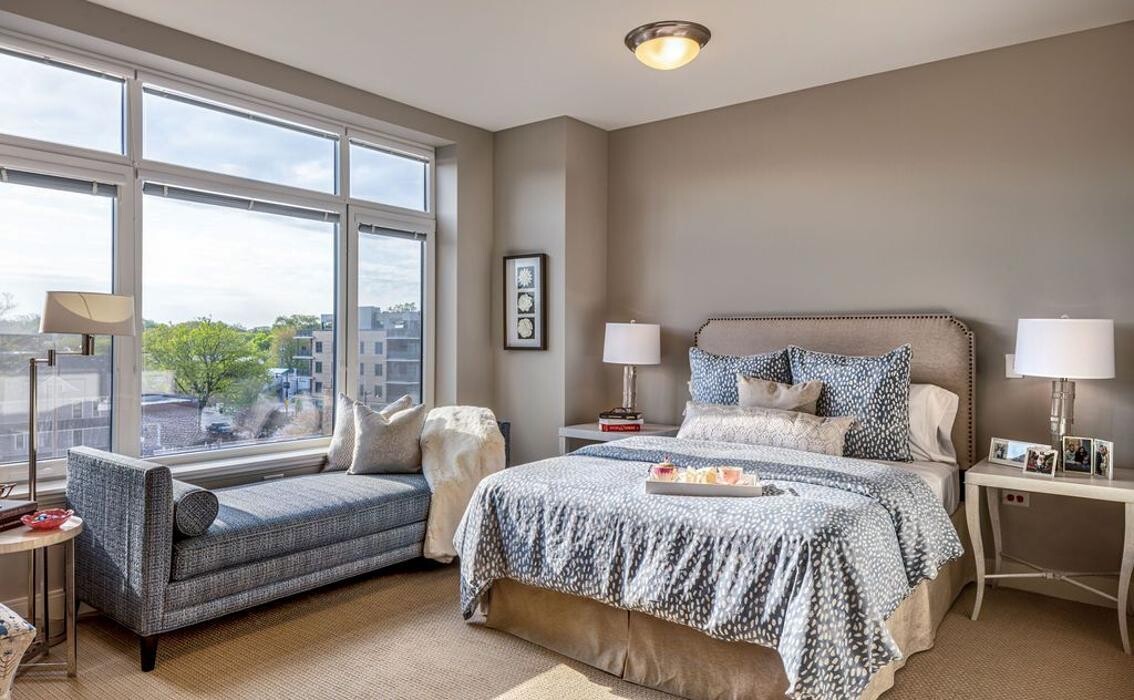 Images The Sheridan at River Forest