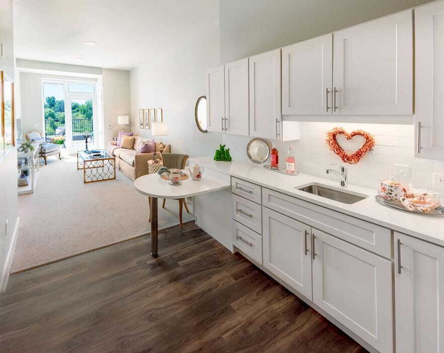 Images The Sheridan at Oak Brook