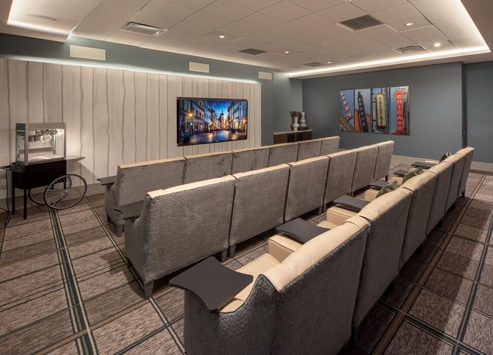 Images The Sheridan at Oak Brook