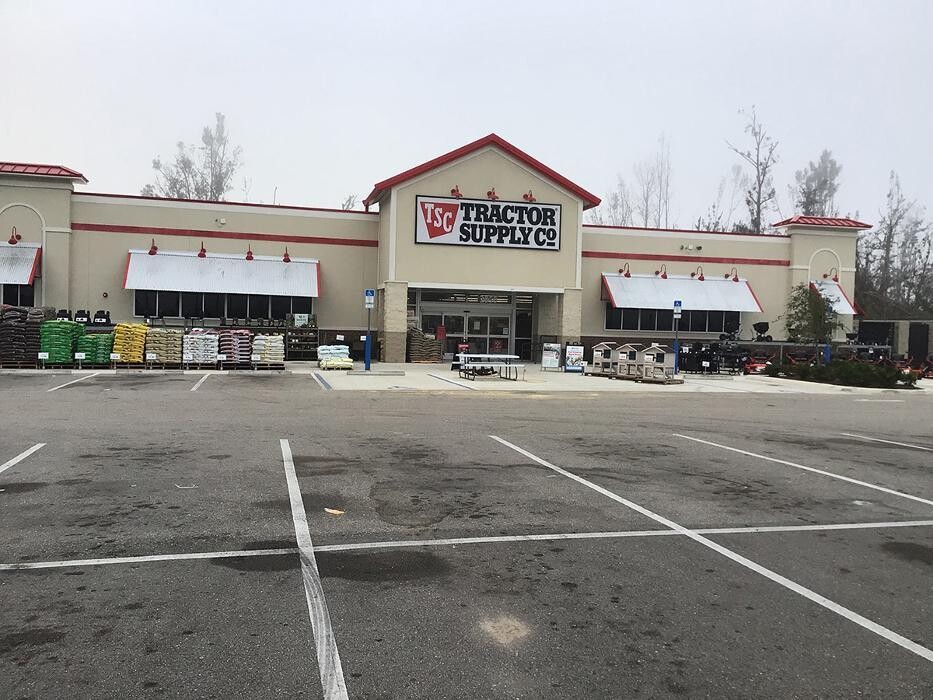 Images Tractor Supply Co.