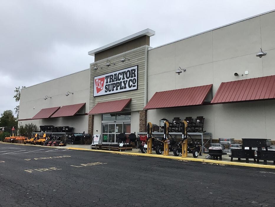Images Tractor Supply Co.