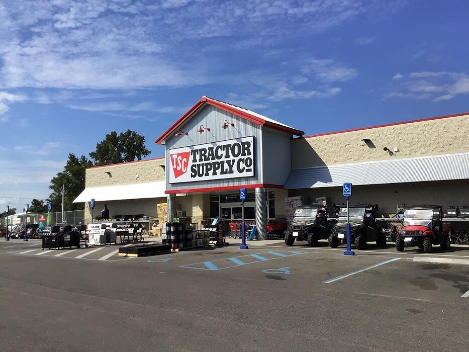 Images Tractor Supply Co.