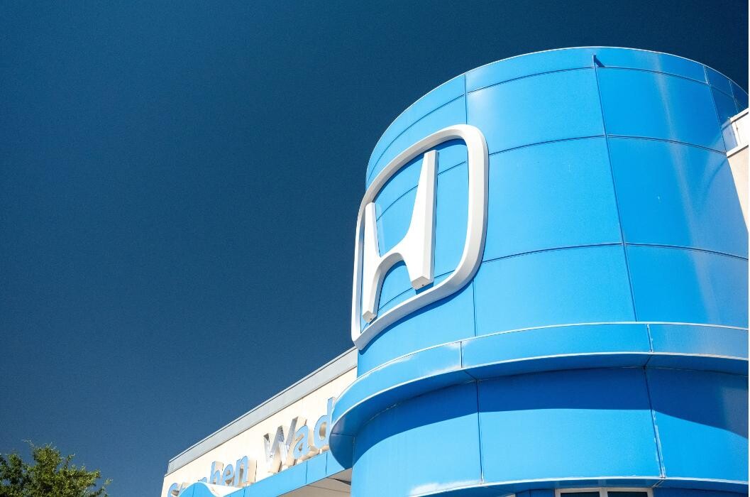Images Stephen Wade Honda
