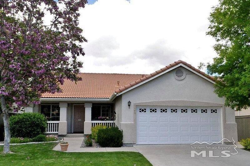Images Lisa Niles with Nevada Realty Pro & Haute Properties