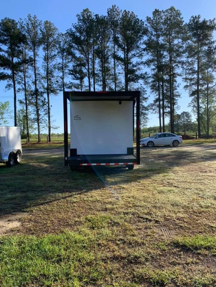 Images Colony City Cargo, LLC