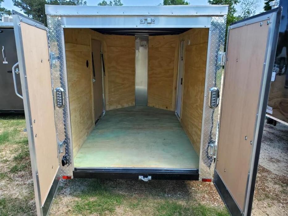 Images Colony City Cargo, LLC