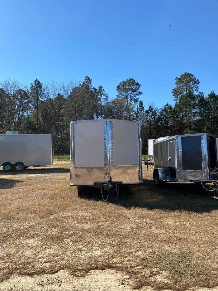 Images Colony City Cargo, LLC