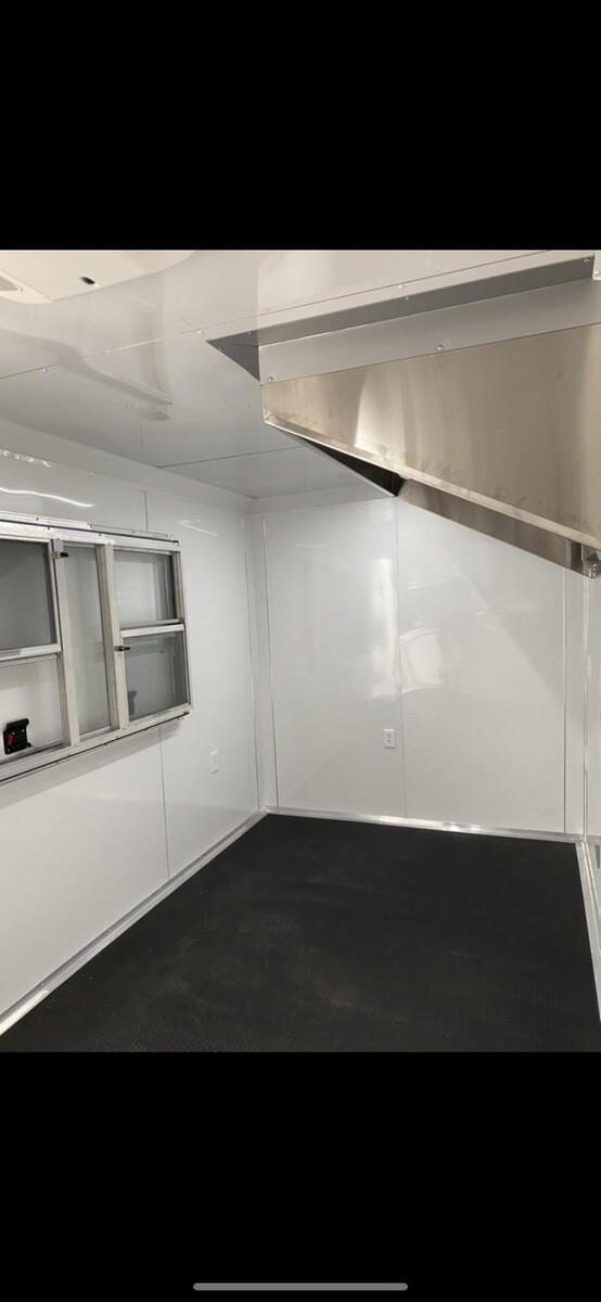 Images Colony City Cargo, LLC