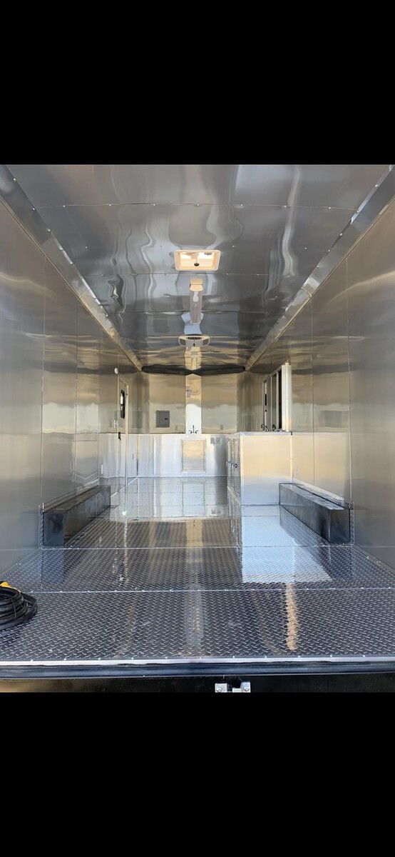 Images Colony City Cargo, LLC