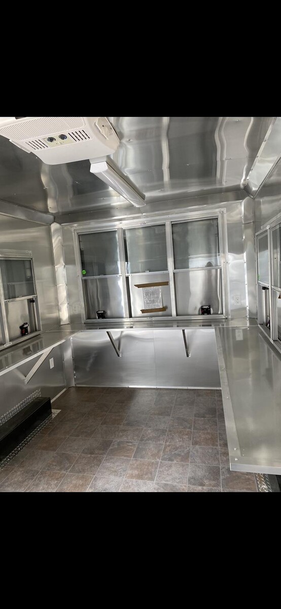 Images Colony City Cargo, LLC