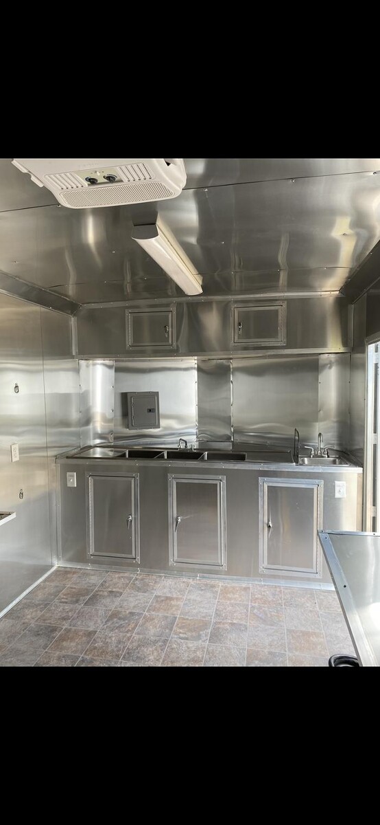 Images Colony City Cargo, LLC