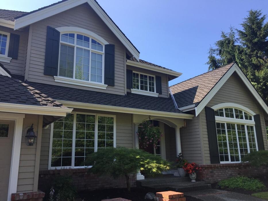 Images NICOV SERVICES LLC PAINTING