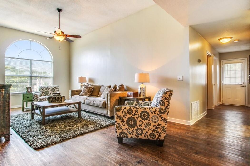 Images The Vineyard At Castlewoods Apartment Homes