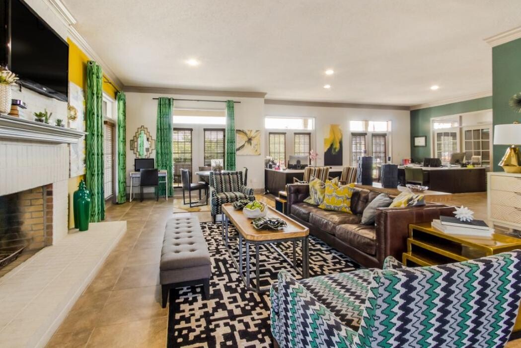 Images Highpointe At Crossgates Apartment Homes
