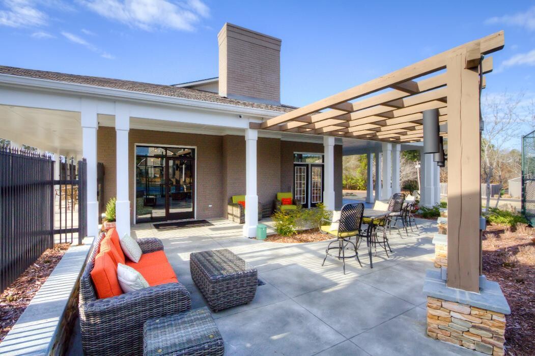 Images Highpointe At Crossgates Apartment Homes