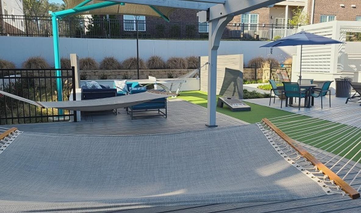 Images The Met Apartments