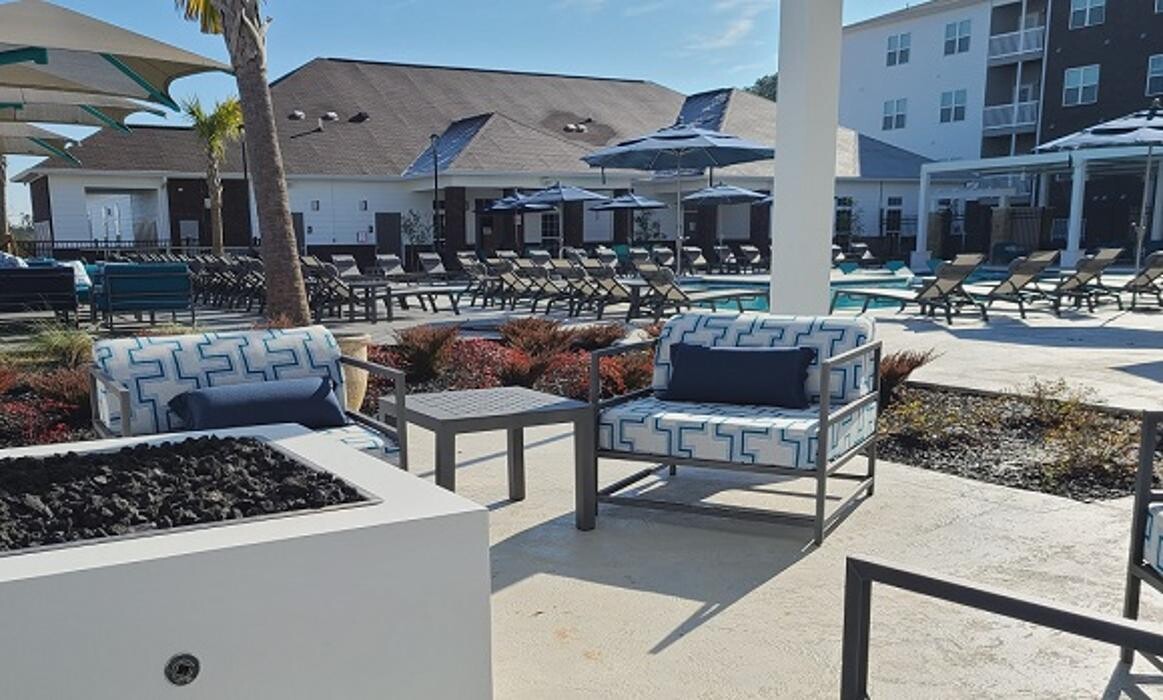 Images The Met Apartments