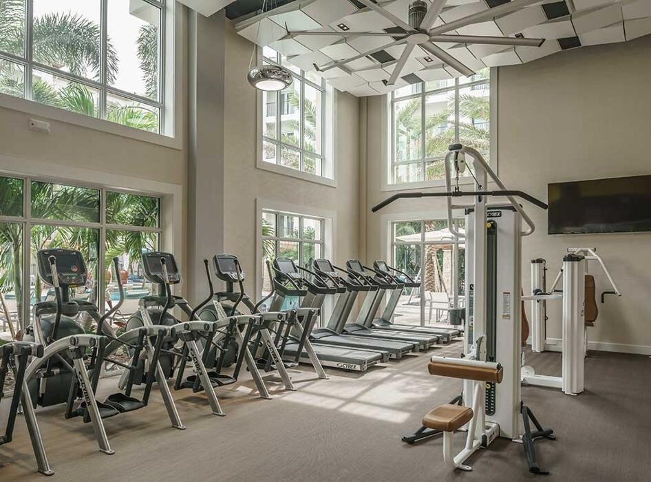 Images AMLI Sawgrass Village