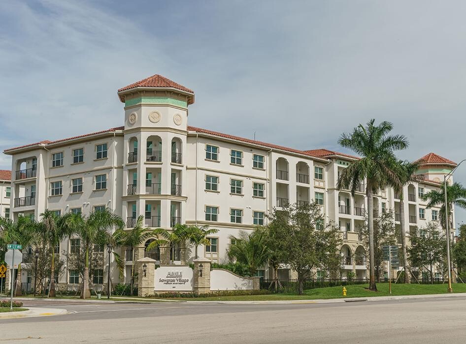 Images AMLI Sawgrass Village