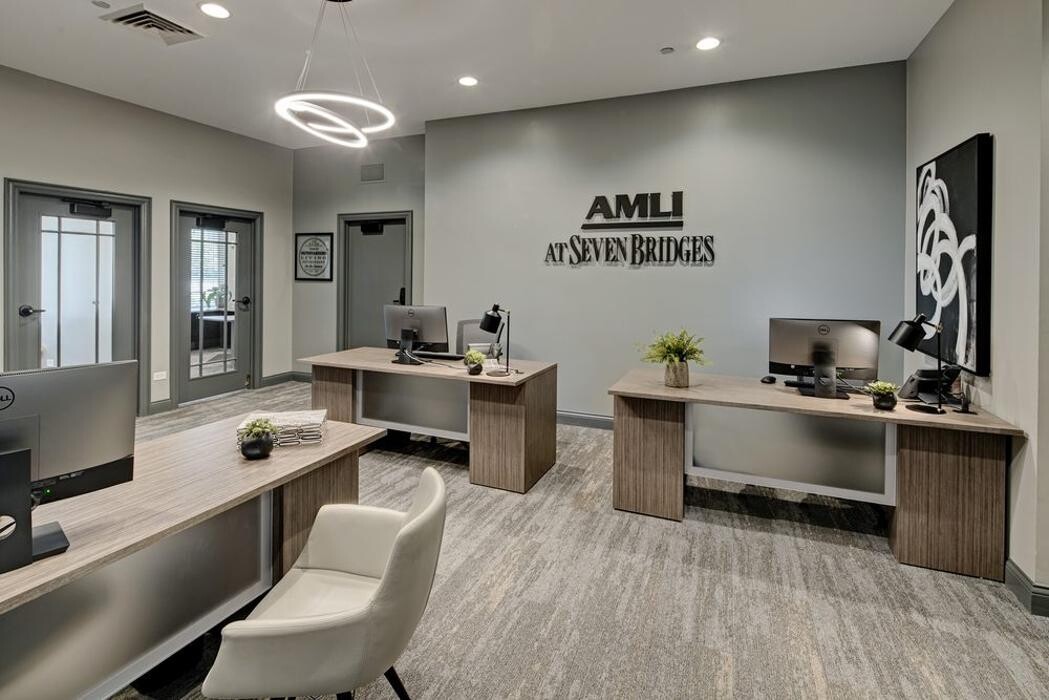 Images AMLI at Seven Bridges