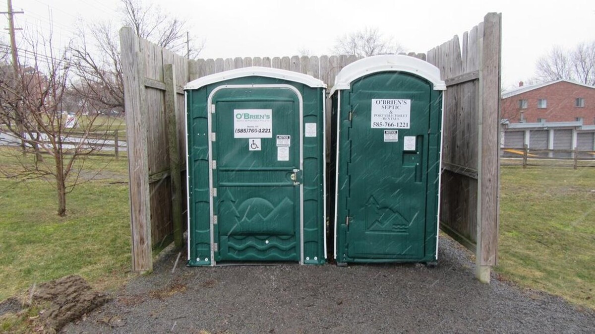 Images O'Brien's Portable Toilets