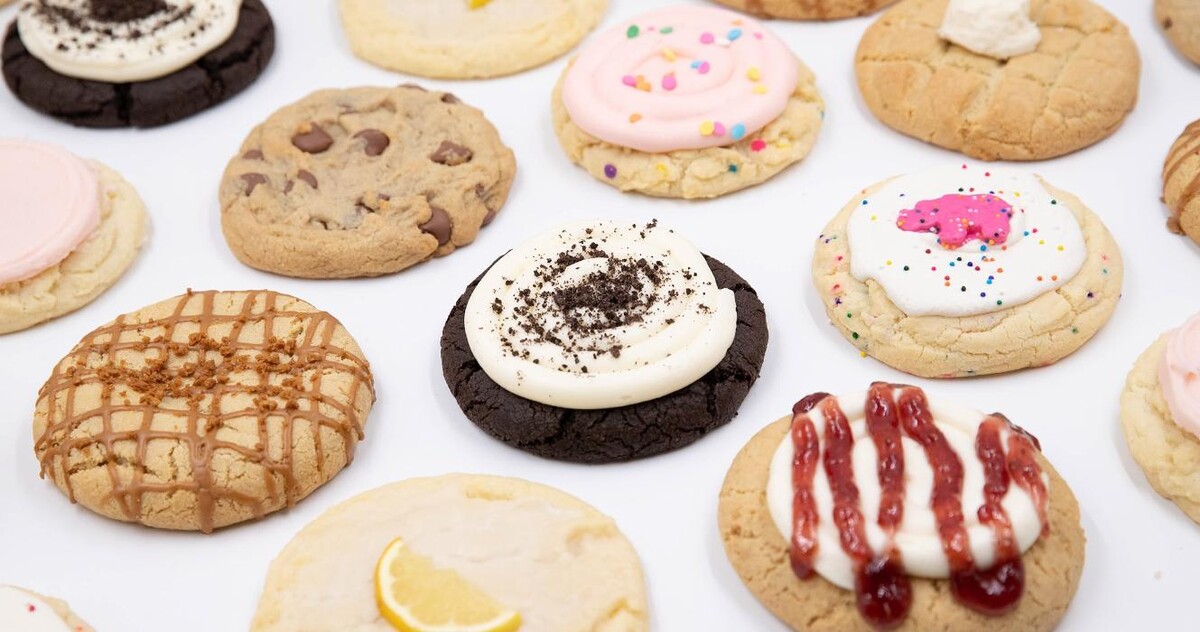 Images Crumbl Cookies - Kissimmee