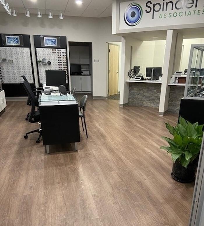 Images Spindel Eye Associates