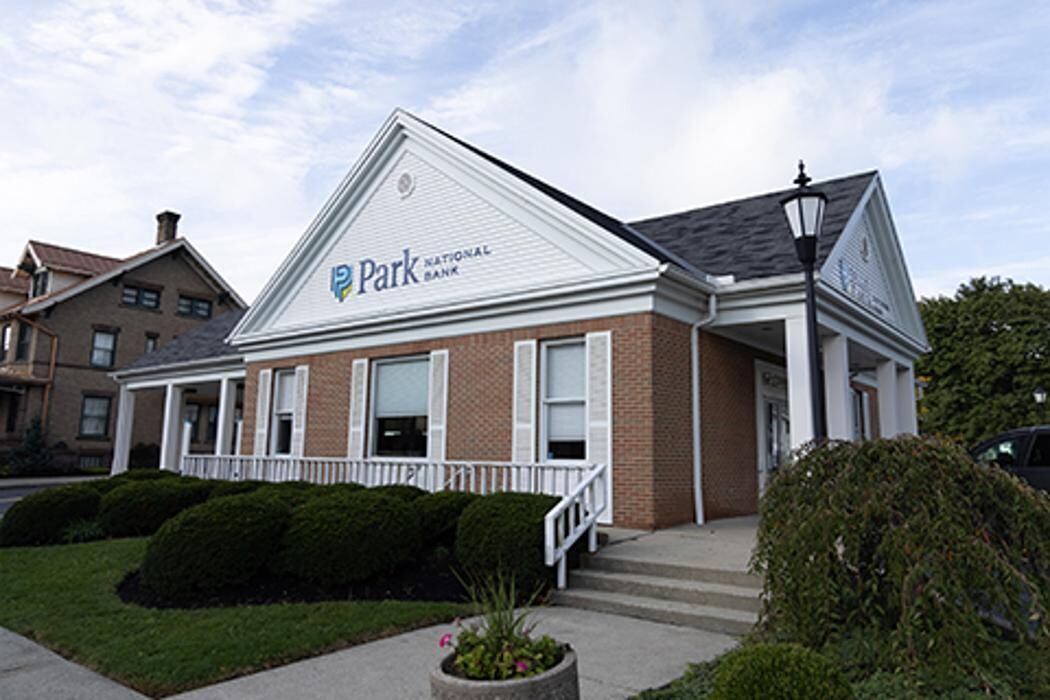 Images Park National Bank: Bellville Office