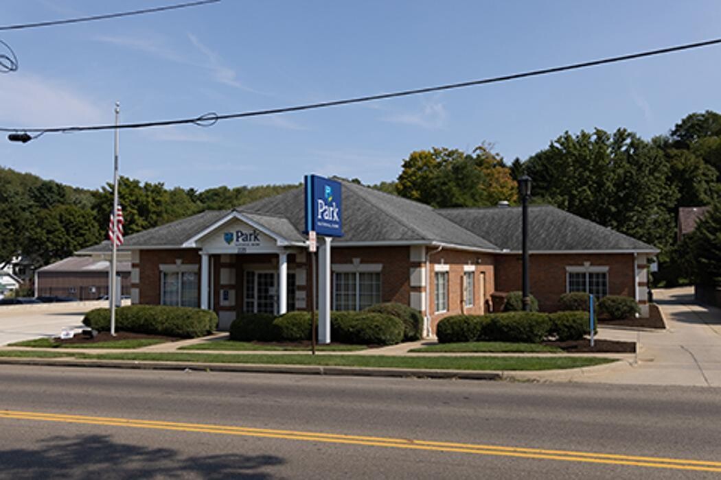 Images Park National Bank: Millersburg Office