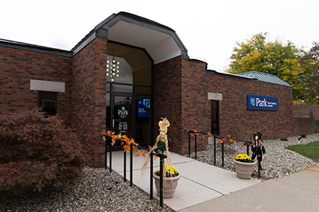 Images Park National Bank: Crestline Office