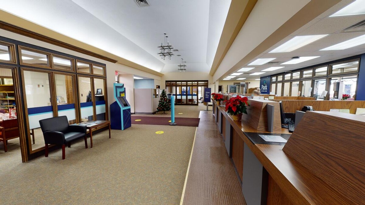 Images Park National Bank: Crestline Office