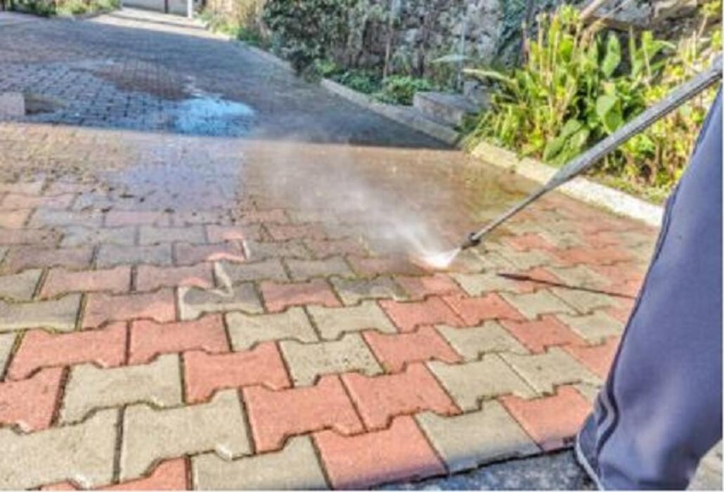 Images Armbruster Powerwashing & Yardwork