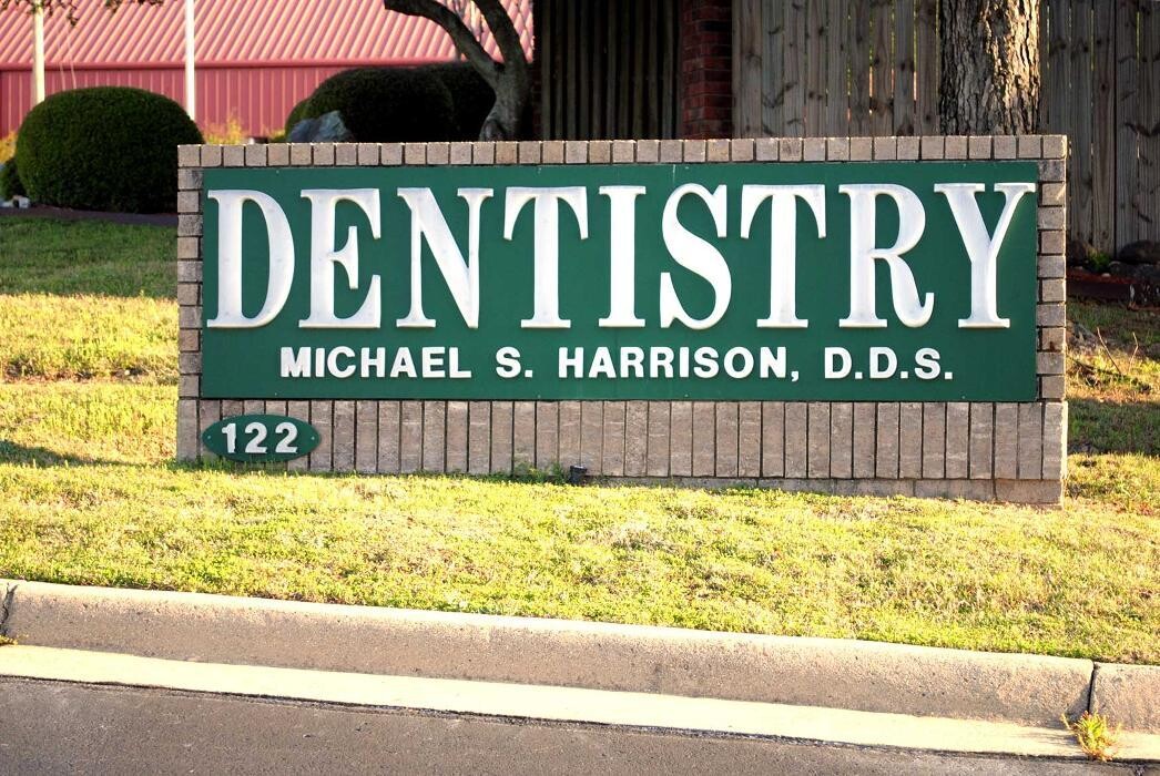 Images Dr. Michael S. Harrison Dentistry
