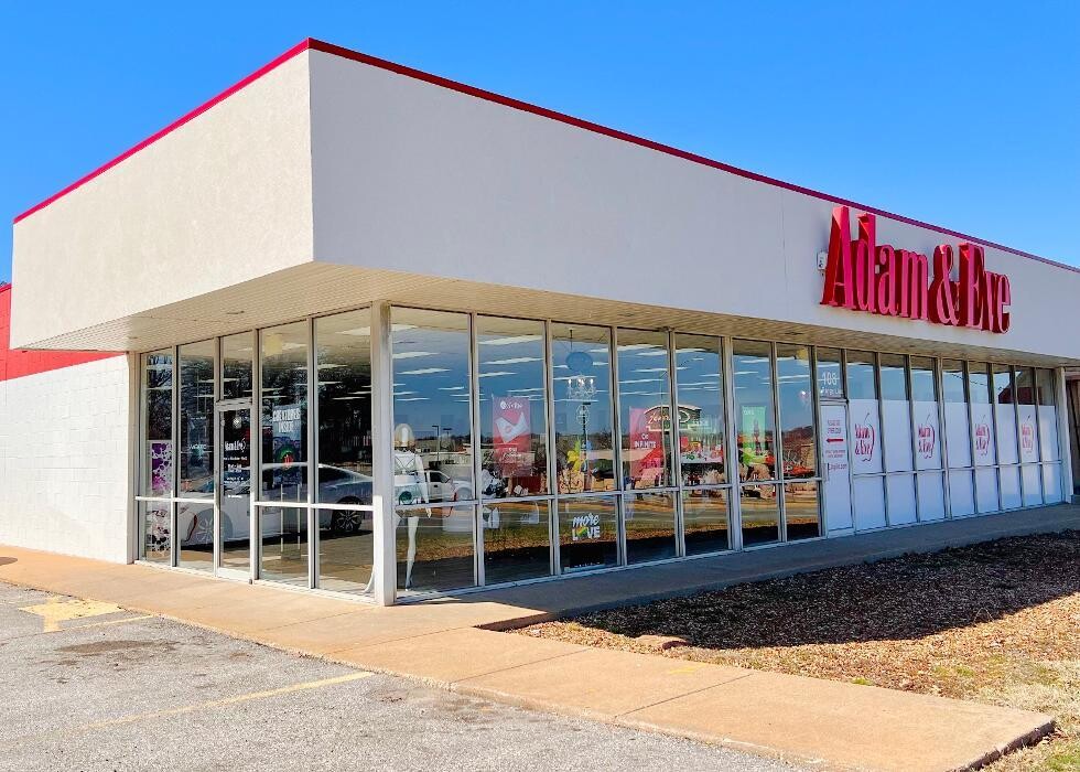 Images Adam & Eve Stores