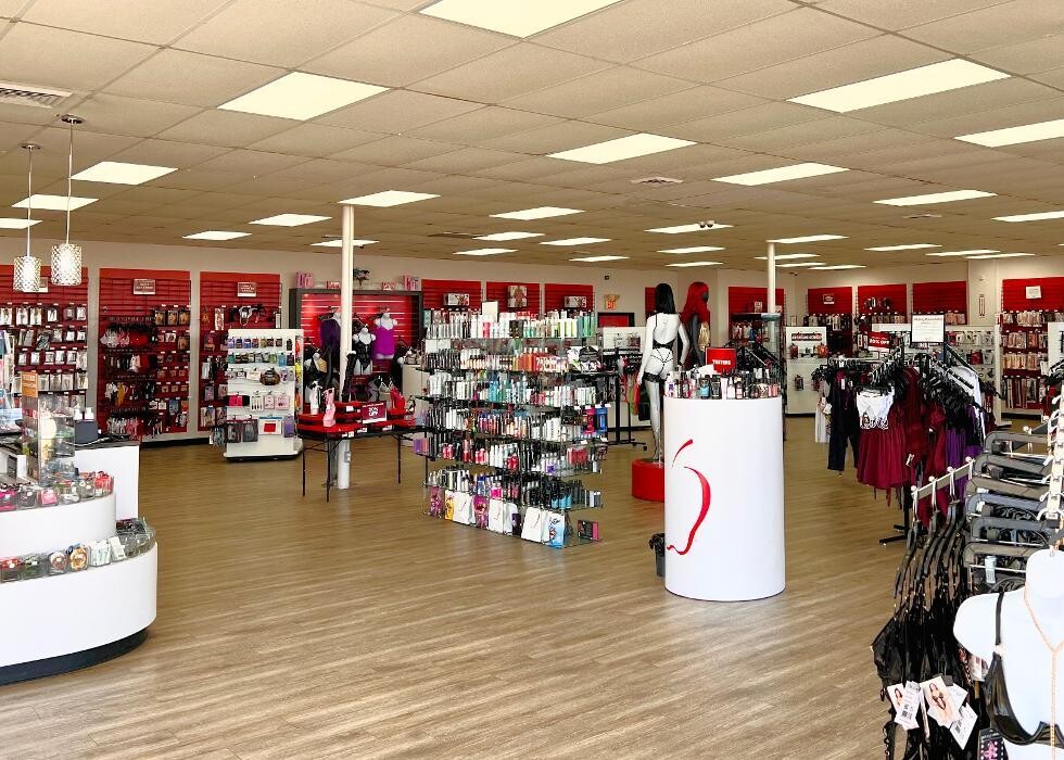 Images Adam & Eve Stores