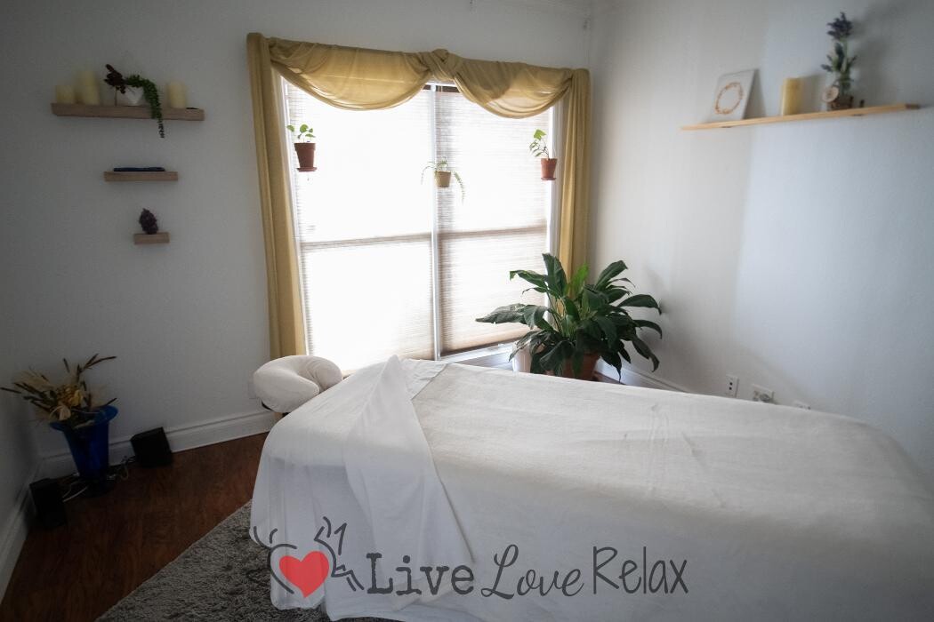 Images Live Love Relax | Massage