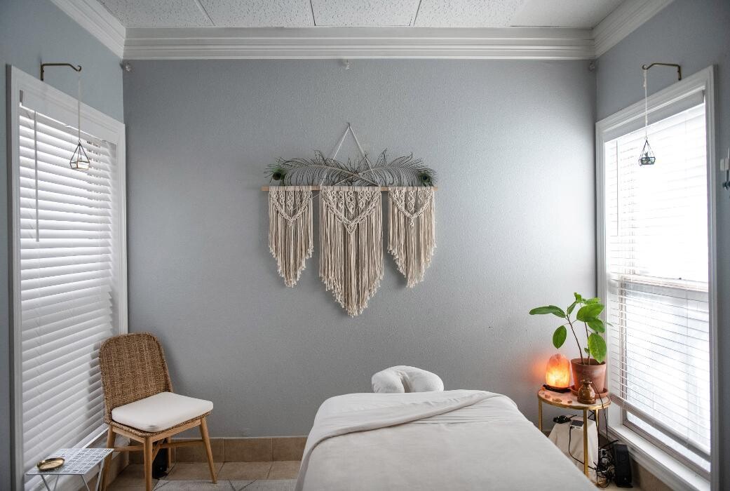 Images Live Love Relax | Massage