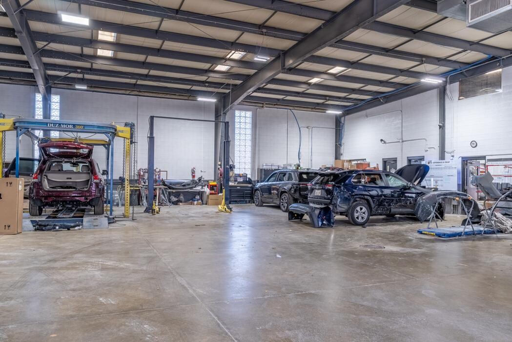 Images Crash Champions Collision Repair Twinsburg