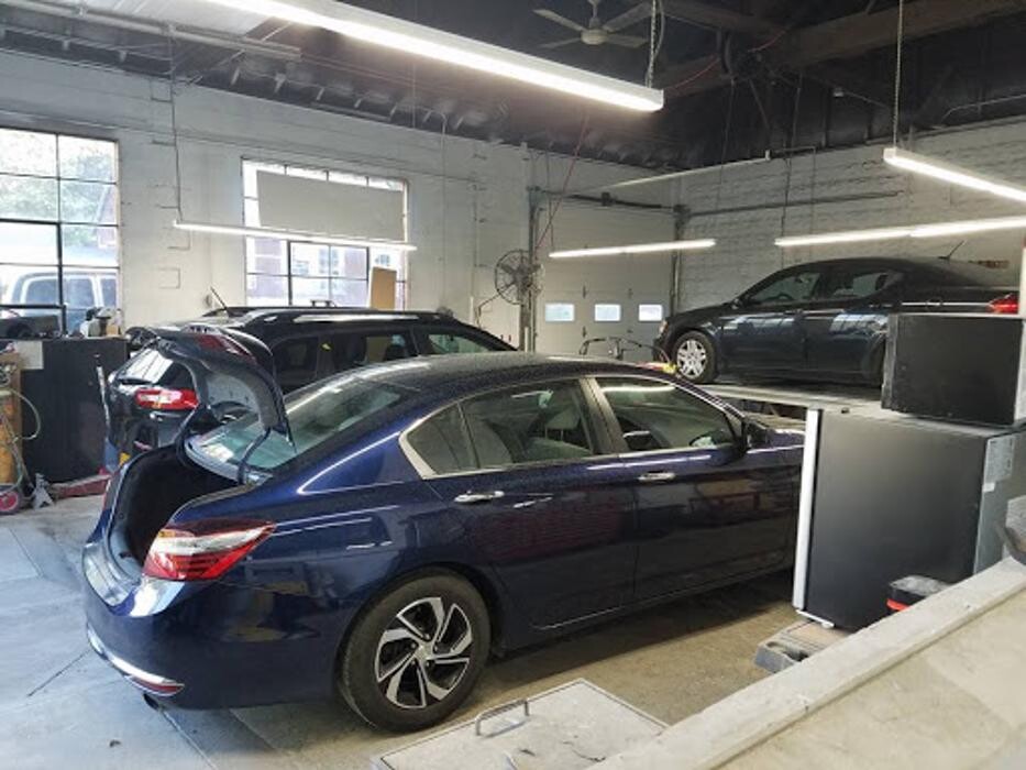 Images Salem Street Auto Body