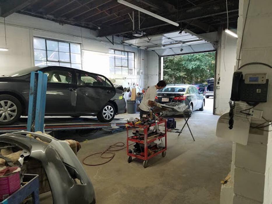 Images Salem Street Auto Body