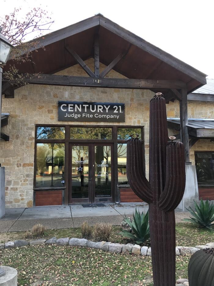 Images CENTURY 21 Judge Fite Company