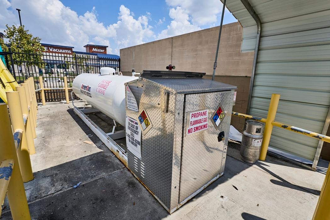 Images Tractor Supply Co.