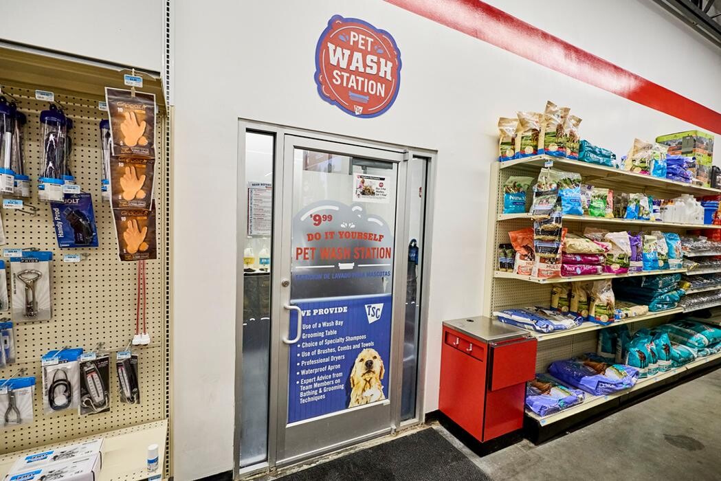 Images Tractor Supply Co.