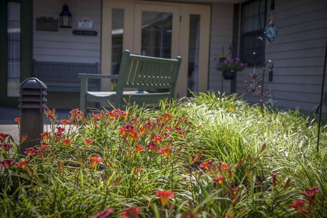 Images Charter Senior Living of Columbia
