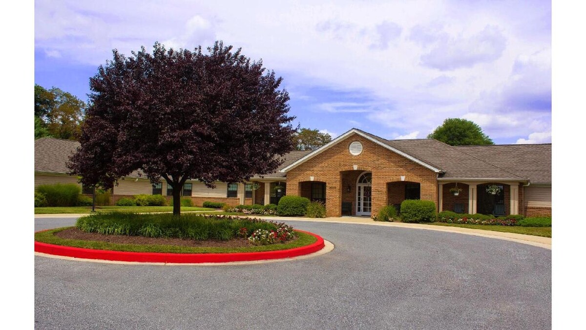 Images Charter Senior Living of Columbia