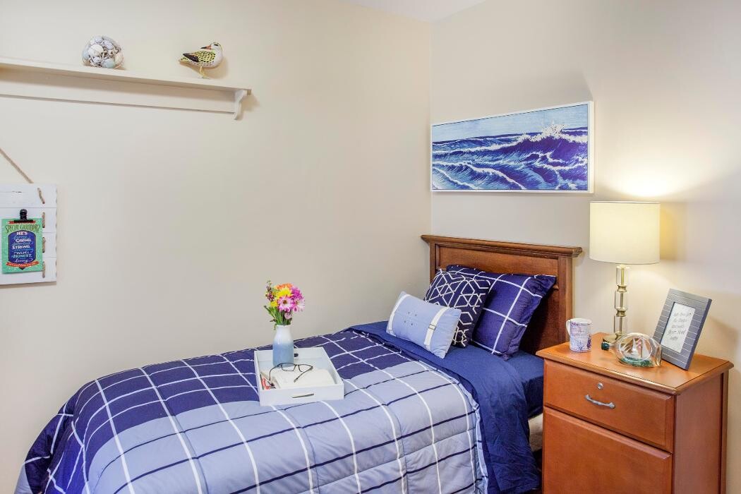 Images Charter Senior Living of Columbia